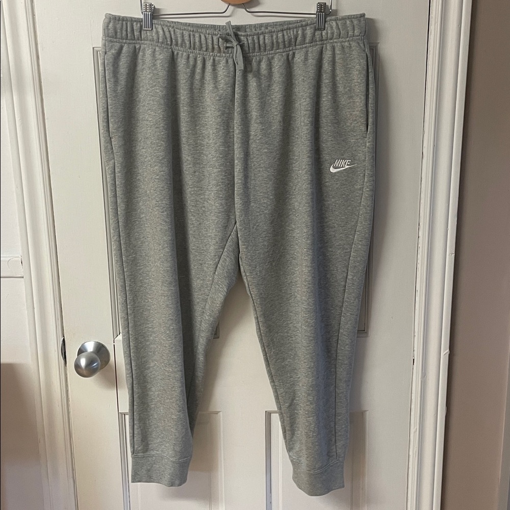 Nike grey fleece casual athletic sweatpants joggers pants women’s size 1X